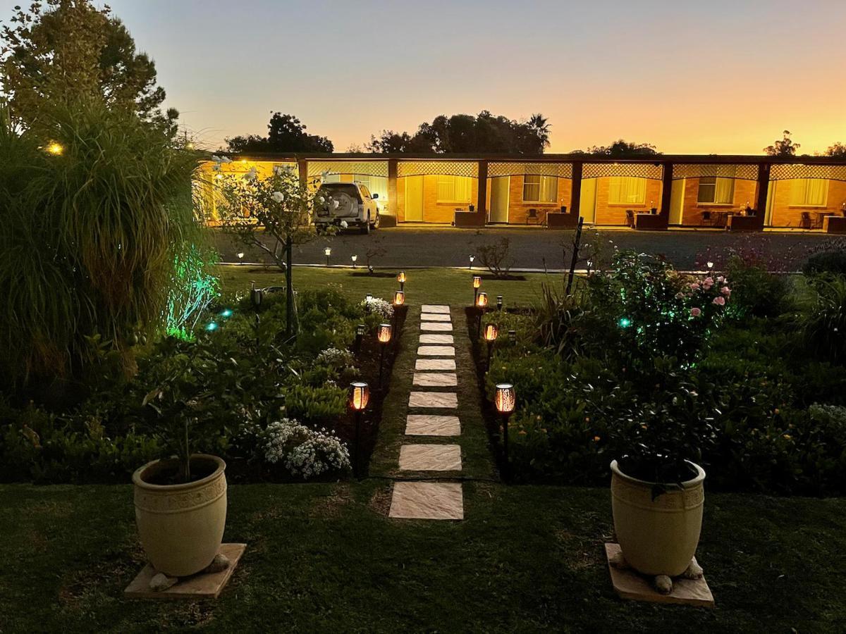 Quirindi Sunflower Motor Inn ภายนอก รูปภาพ
