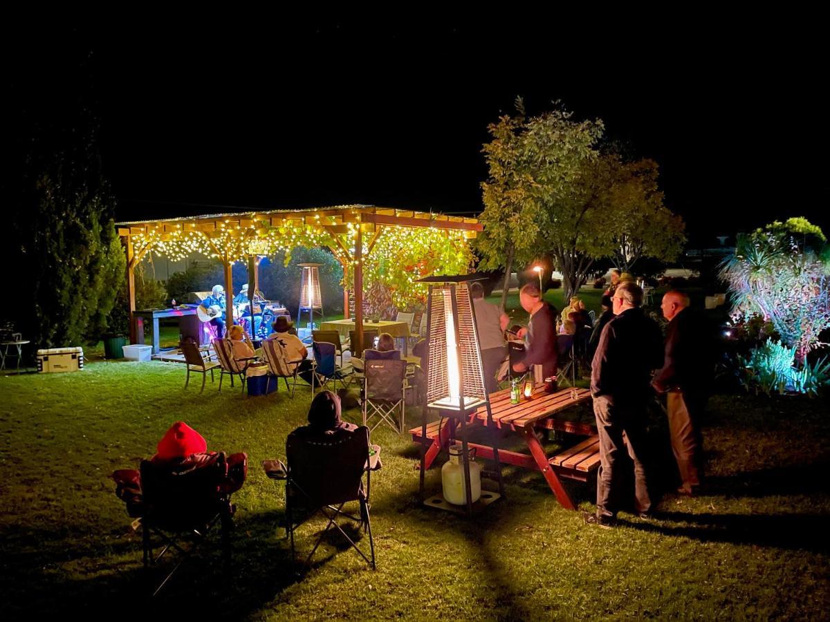 Quirindi Sunflower Motor Inn ภายนอก รูปภาพ